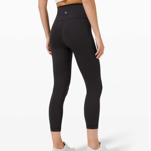 Lululemon Wunder Train High Rise Crop 23" Size 14